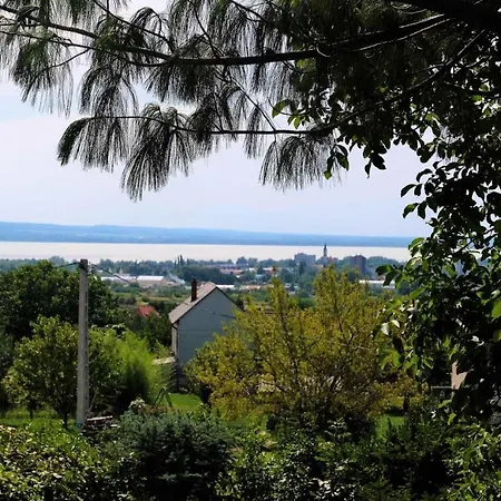 Holiday home Cserszegtomaj/balaton 38183 *