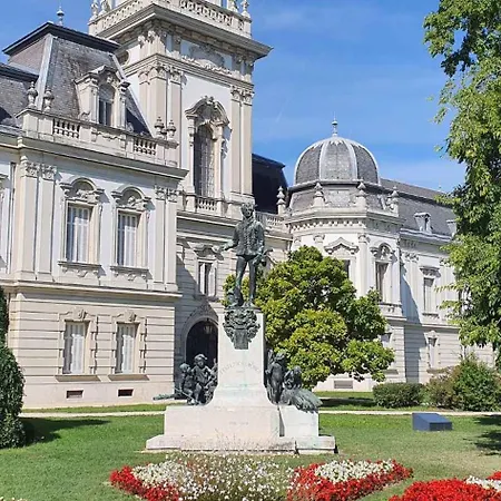 - Balaton 38183 Дом отдыха Черсегтомай